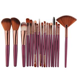 18Pcs/set cosmetic Makeup Brushes Set professional makeup brush Eyeshadow Eyebrow Eyeliner lip brush fan shape foundation powder brush