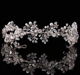 Bridal buckles, Baroque crown, exterior display, headwear accessories, bridal hand ornaments