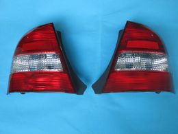 Tail lamp lantern without bulb wires for Mazda 323 familia BJ 1998 1999 2000 11-A004L-A 11-A003R-A