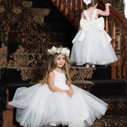 Pure White Flower Girls Dresses Jewel Sleeveless Back With Big Bow Birthday Gowns Tiered Ruffle Custom Made Formal Party Gowns