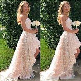 2018 3D Floral Appliqued Dresses A Line Strapless High Low Sweep Train Garden Country Wedding Bridal Gown