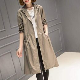 2019 Spring and Autumn New Hood Mid-length over-knee thin trench coat women's loose-fitting large-size coat long plus size