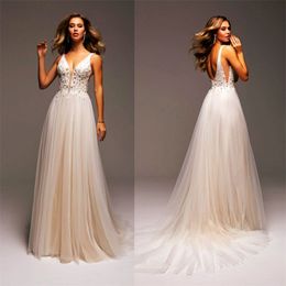 A-line Wedding Dresses V-neck Sleeveless Boho Bridal Gown Sexy Backless Appliqued Lace Crystal Sweep Train Beach Robes De Mariée