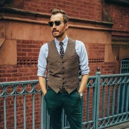 Brown Groom Vests Men's British Herringbone Tweed Vest Premium Wool Waistcoat Men's Formal Business Suit Vest Casual Dress Waistcoat