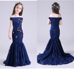 Navy Blue Lace Mermaid Flower Girl Dresses 2019 Lace Embroidered Pearls Ruched Girls Pageant Dress First Holy Communion Dress Cheap Long