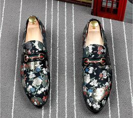 Promotion New spring Men Velvet embroidery Loafers Party wedding Shoes Europe Style red/black Velvet Slippers Driving moccasins size 38-46