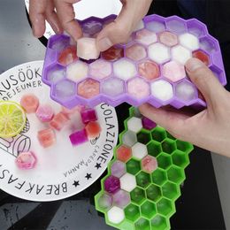 Food Grade Honeycomb Ice Cube Tray 37 Cubes Silicone Ice Cube Maker Mold Without Lid For Ice Cream Party Whiskey Cocktail Drink DBC BH3571