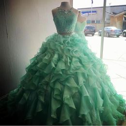 2019 Mint Green Two Pieces Quinceanera Dresses Ruffles Organza Girls Dresses Appliques Crystals Sweet 16 Year Vestidos De 15 Anos QC1367