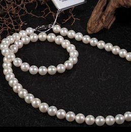 Wholesale classic 9-10mm round south sea white pearl necklace 18" silver clasp