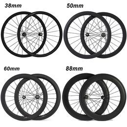 700C 38mm 50mm 60mm 88mm Carbon Clincher Tubular Road Bike Bicycle Wheels Super Light Carbon Wheels Racing Wheelset Novatec 271/372 Hubs