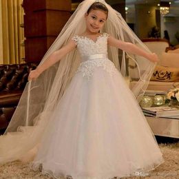 Flower Girls Dresses Jewel Neck Lace Appliques Long Sweep Train Birthday Communion Children Girl Pageant Gowns