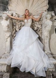 Bling Bridal Gown Sexy Sweetheart Beaded Glitter Wedding Dress Backless Ruffle Tiered Skirts Sweep Train Custom Made Robes De Mariée