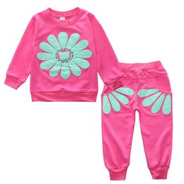 Autumn Baby Girl Clothes Set Tops T Shirt Pants Outfits Flower Print Nyfödda spädbarnskläder