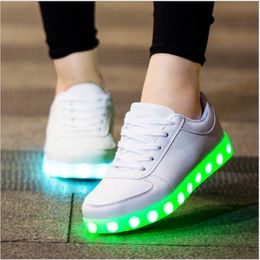 Luminous Sneakers Casual Shoes Glowing Sneakers Big Kids Children Boys Girls LED Shoes with Light Up Sole Basket LED Slippers