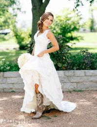 hand size chart UK - Vintage Country Ivory Wedding Dresses Sexy 2019 V Neck Sweep Train Appliques Garden Beach Bridal Gowns Plus Size Customized Vestido De Novi