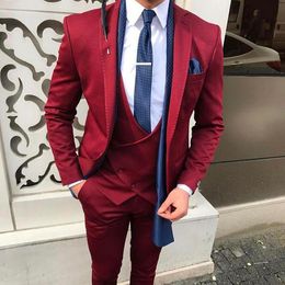 Burgundy Wedding Tuxedos Notched Lapel Groom Wear 3 Pieces One Button Formal Prom Men Blazer Suits