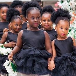 Black Satin Tiered Tulle Short Flower Girl Dresses Cute Jewel Neck Toddler Formal Wear for Wedding Party Cupcake First Communion Dresses