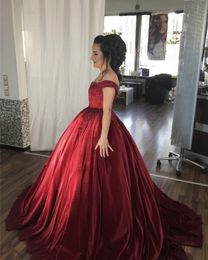 Burgundy Ball Gown Appliques Velvet Prom Dresses Long Off Shoulder Formal Evening Party Ball Gown Robe De Soiree