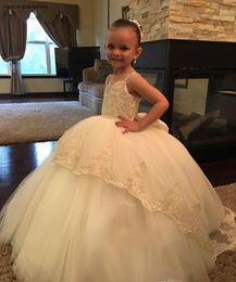 Amazing Lace Ball Gown Flower Girl Dresses For Wedding Beaded Pageant Gowns Appliqued Tulle Sweep Train Sequined Kids Prom Dress