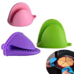 Kitchen Silicone Heat Resistant Gloves Clips Tools Anti-scalding Oven Mitts Cooking Baking Bowl Insulated Ovens Mitt BH3628 TQQ
