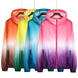 2019 spring and summer new ultra-thin coat quick-drying breathable men and women couple outdoor sunscreen windbreaker hoodies group clothing