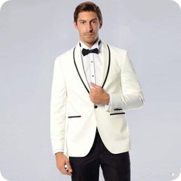 New Latest Coat Pant Designs Beige Groom Tuxedos Man Wedding Suits Man Blazers Jacket Costume Homme Shawl Lapel Black Side Evening Party 708