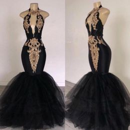 Black Sexy Mermaid Evening Dresses V Neck Halter Satin Cocktail Party Gowns Tulle Floor Length Gold Lace Appliques Elegant Prom Dresses