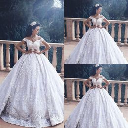 Arabia Saudita Dubai Luxury Florals 3D Abiti da sposa con spalle scoperte Pizzo Puffy Ball Gown Abiti da sposa Country Garden robe de mari￩e 2019