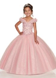 2022 Luxurious Gold Embroidered Mini Quinceanera Dresses Toddler Sheer Cap Short Sleeves Straps Tulle Ball Gown Girls Pageant Dres350j