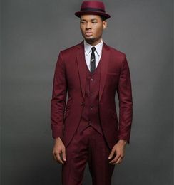 New Trendy Design One Button Burgundy Groom Tuxedos Groomsmen Notch Lapel Best Man Suits Mens Wedding Suits (Jacket+Pants+Vest+Tie) 1009
