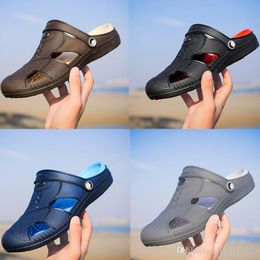 Designer-Gelee-Hausschuhe für Herren, hohle Sandalen, kausal, rutschfeste Sommer-Huaraches-Hausschuhe, Flip-Flops, atmungsaktive Wassersandalen, Strand-Hausschuhe