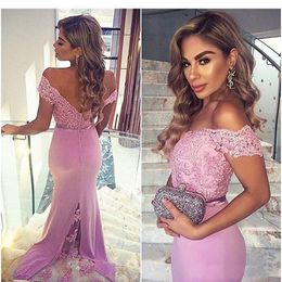 2020 Light Purple Off Shoulder Bridesmaid Dresses For Wedding Lace Beaded Mermaid Formal Party Gowns With Buttons Maid Of Honour Dresses