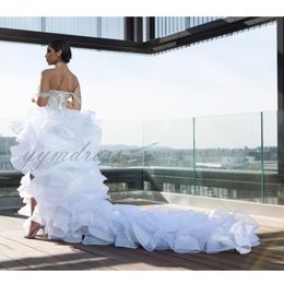 201 Luxury Wedding Dresses Organza Ruffles Gold Applique Sweep Train A Line Boho Bridal Gowns vestido de novia230H