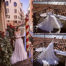 2020 Beach Wedding Dresses Off Shoulder Lace 3D-Floral Appliques Bridal Gowns Long Sleeves Sexy Backless Sweep Train A-Line Wedding Dress