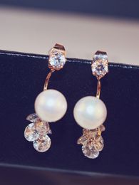 Hot new ins elegant designer beautiful cute classic pearl glittering zircon girls woman fashion earrings stud