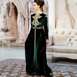 Muslim Evening Dresses Moroccan Kaftan Long Sleeve Beaded Ceystals Sash Velvet Prom Dresses Arabic Dubai Lace Appliques Robe De Soiree