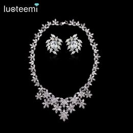 LUOTEEMI Fashion Women Luxury Big Flowers Chain Pendant Femel Necklace with High Grade Cubic Zircon Bridal Wedding Jewellery Sets