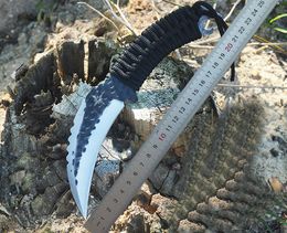 1Pcs Coltello da sopravvivenza all'aperto Karambit Lama satinata in acciaio ad alto tenore di carbonio Full Tang Manico in paracord Coltelli a lama fissa