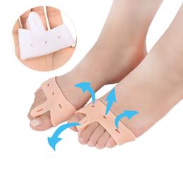 silicone gel toe separators hallux valgus toe stretcher painful bunions forefoot protection pad bunion guard separates cushions toes insole