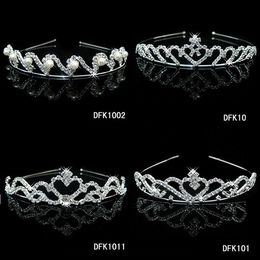 luxury Princess Classic Bride Headpieces Tiaras Cute Girls Tiaras Crowns with Crystal Wedding and Gift New Style Free shipping