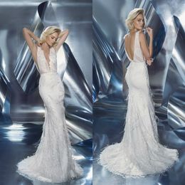 2020 Mermaid Wedding Dresses V-neck Sleveless Appliqued Lace Feather Bridal Dress Backless Sweep Train Custom Made Vestidos De Novia