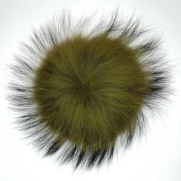 Factory wholesale smart real racoon fur pom balls accessories natural or custom colours with metal snap button for beanie