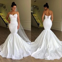 2024 New African Mermaid Wedding Dresses Spaghetti Lace Appliques Satin Sleeveless Court Train Plus Size Corset Back Bridal Gowns 403
