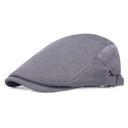 Summer Spring Wholesale Unisex Polyester Mesh Newsboy Cap Ivy Hat Breathable Sun Visor Cap Men Women Hiking Hat Berets