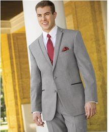 New Latest Design Two Button Light Grey Groom Tuxedos Groomsmen Best Man Suits Mens Wedding Blazer Suits (Jacket+Pants+Vest+Tie) 1151