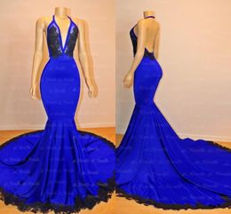 2024 New Sexy Royal Blue Mermaid Formal Prom Dresses Halter Neck Lace Appliques Illusion Open Back Pageant Sweep Train Evening Dress 403