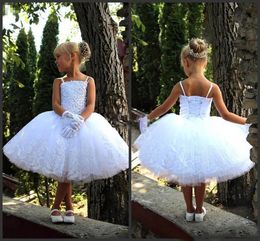 Sweety White Lace Short Flower Girl Dress Spaghetti Straps Beaded Appliques Tulle Ball Gown Girls Party Gowns Custom Size