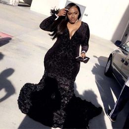 Plus Size African Black Girls Mermaid Prom Dresses Black Lace Long Sleeves Handmade Flowers Evening Party Gowns SD3337