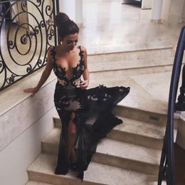 Sexy Backless 2019 Lace Prom Dresses Lace Appliques Backless Evening Party Gowns Deep V Neck Spaghetti Split Mermaid Party Dresses