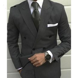 Grey Groom Tuxedos Excellent Double-Breasted Groomsmen Wedding Tuxedos Men Formal Dinner Party Prom Blazer Suit(Jacket+Pants+Tie) 1104